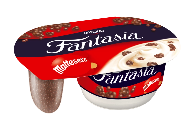 Aksamitny jogurt z kawałkami Maltesers