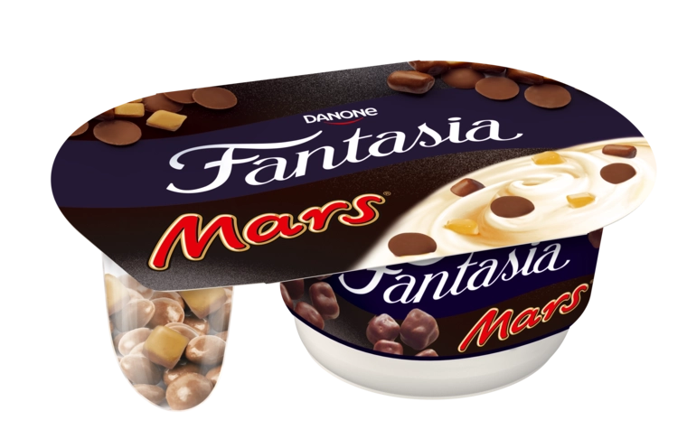 Aksamitny jogurt z kawałkami Mars