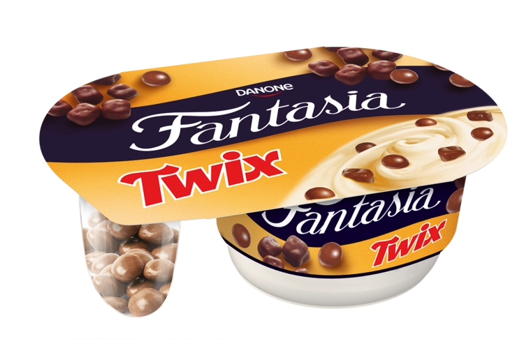 Aksamitny jogurt z kawałkami Twix